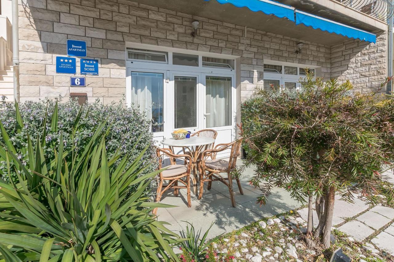 Apartments Clarus Mare Дуче Екстер'єр фото
