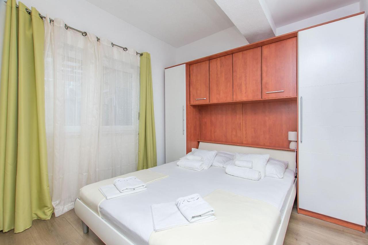 Apartments Clarus Mare Дуче Екстер'єр фото